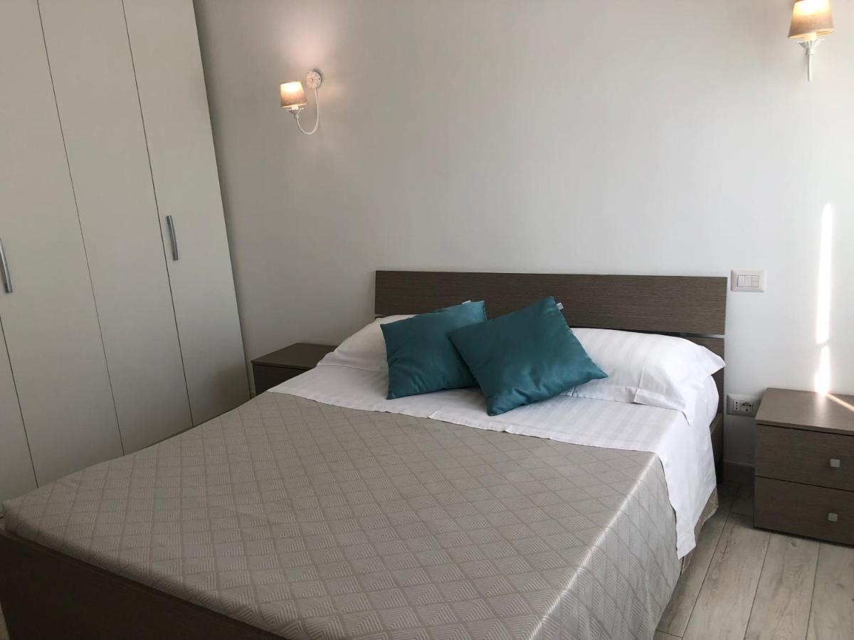 Casa Vacanze De Nittis Barletta Eksteriør billede